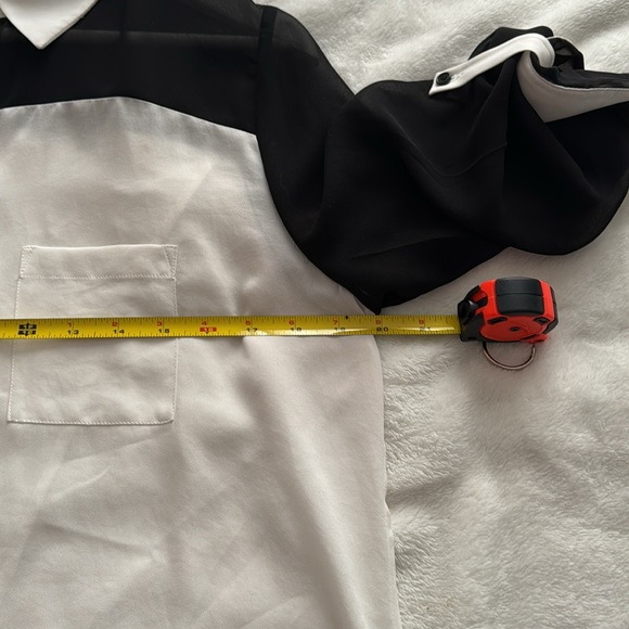 Ro & De Blouse - Picture 8 of 10